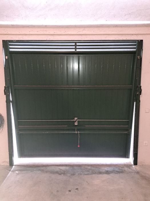 Portão Basculante - instalação simples