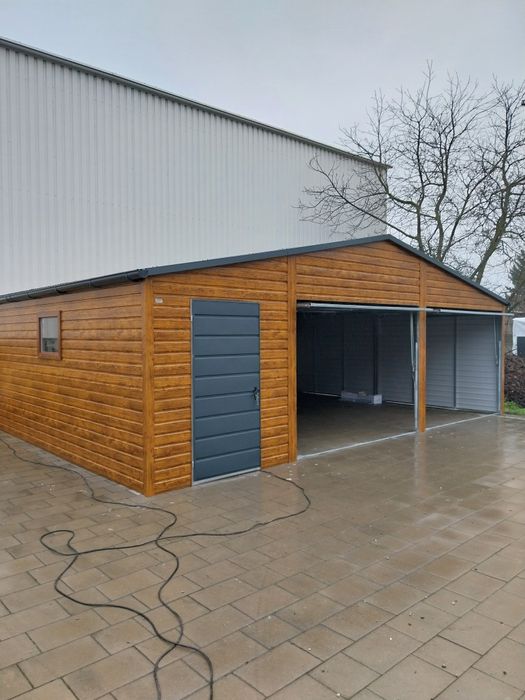 Garaż blaszany blaszak nowoczesny wygląd konstrukcja profil zamknięty