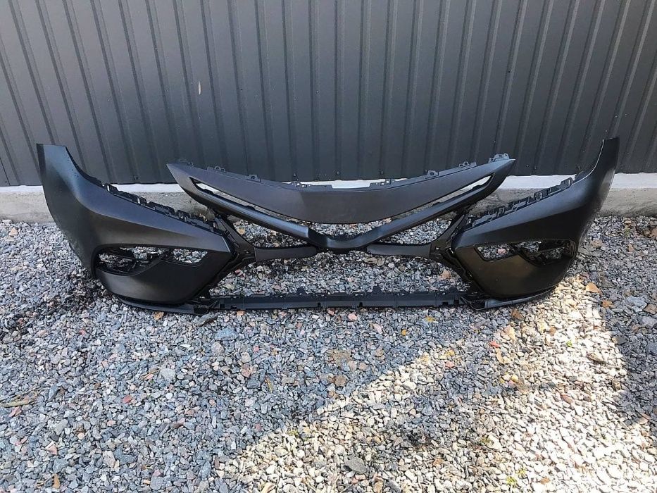 TOYOTA CAMRY 70 USA 2018 2019 Бампер SE