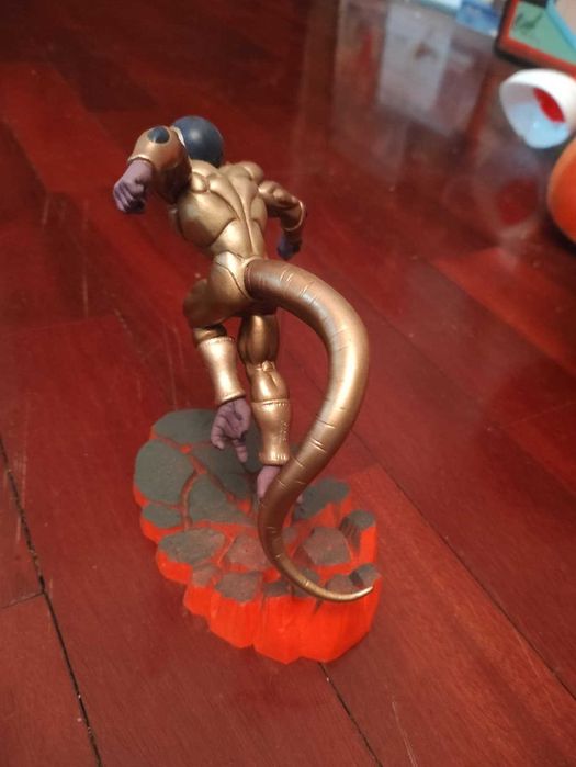 Figura Golden Freeza - Dragon Ball Super