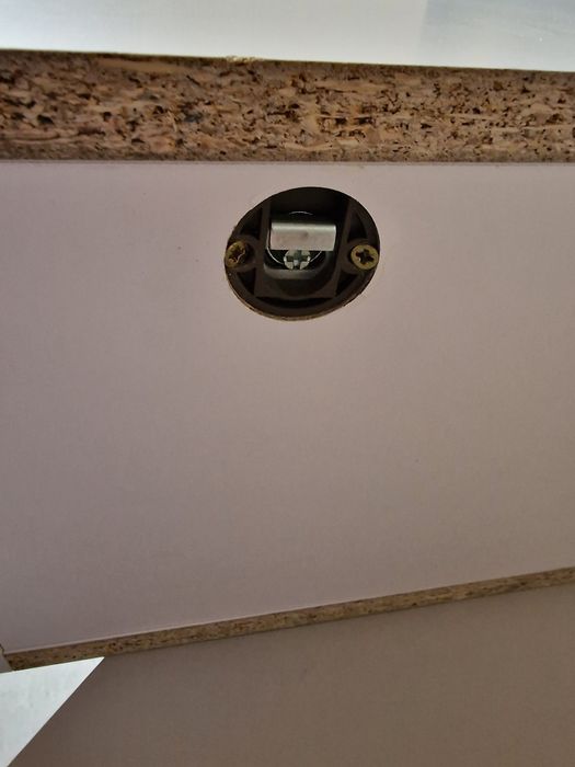 Półka wisząca, solidna, pełne plecy