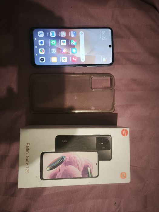 Продам Redmi note 12s 12/256