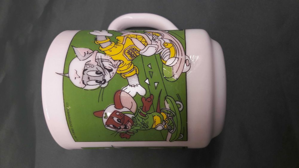 Kubeczek Dixan - Tom & Jerry