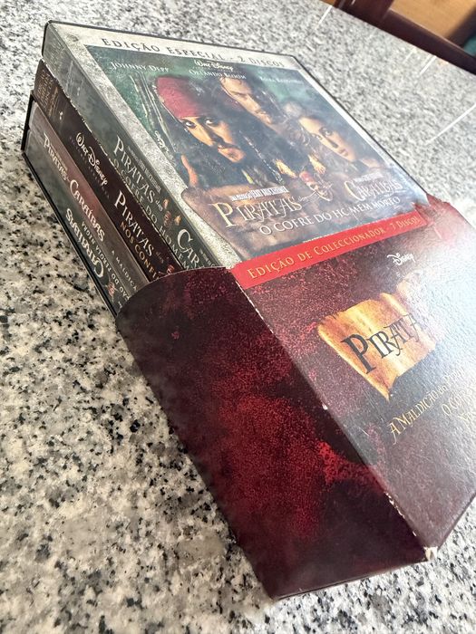 58 DVDs filmes originais e karaoke