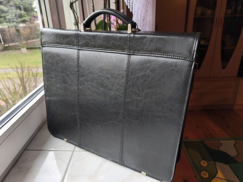 Teczka męska Recman skórzana na laptopa lub dokumenty