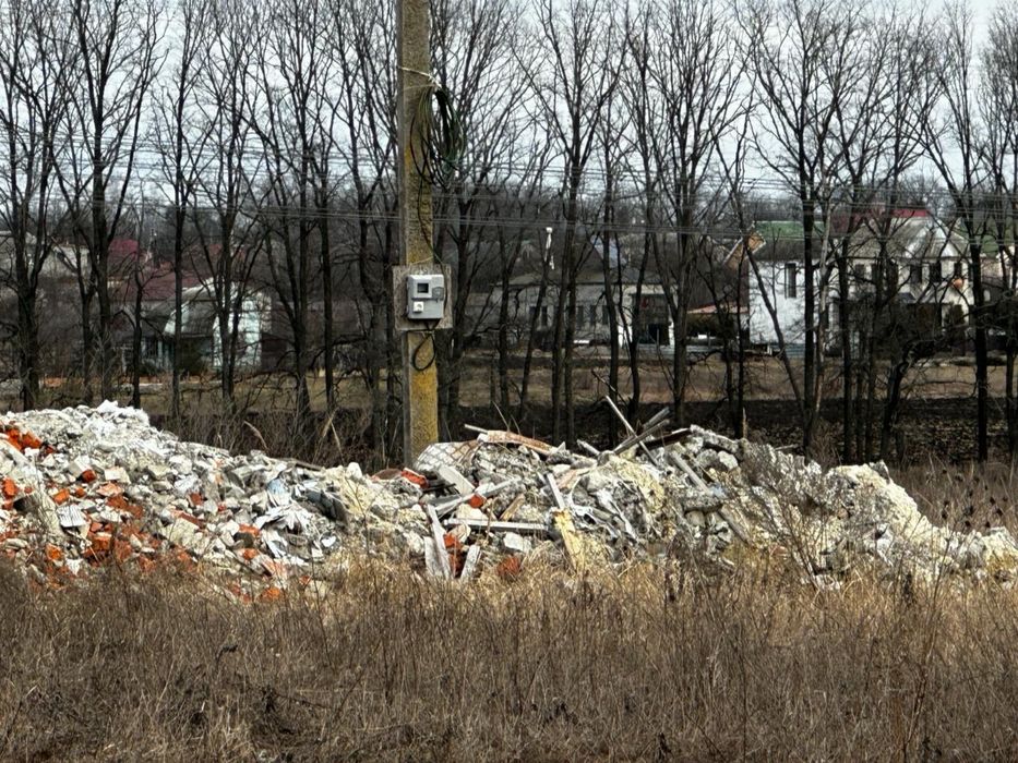 Продам участок на Дубраве