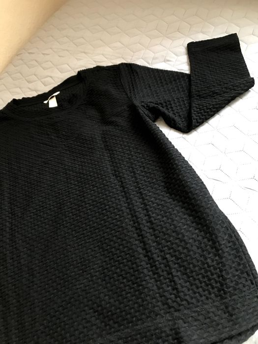 H&M bluzka czarna r.L j.nowa wytłaczana