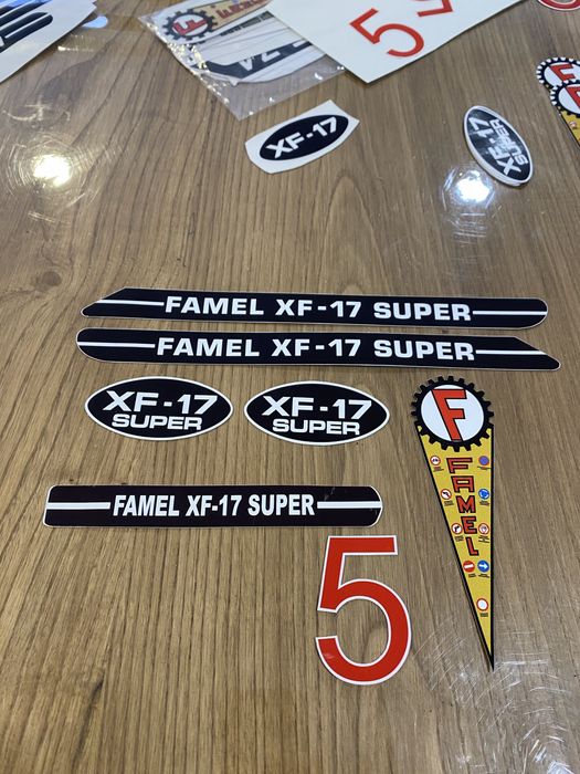 Autocolantes Motorizadas antigas Famel Xf17 / Xf Super Etc