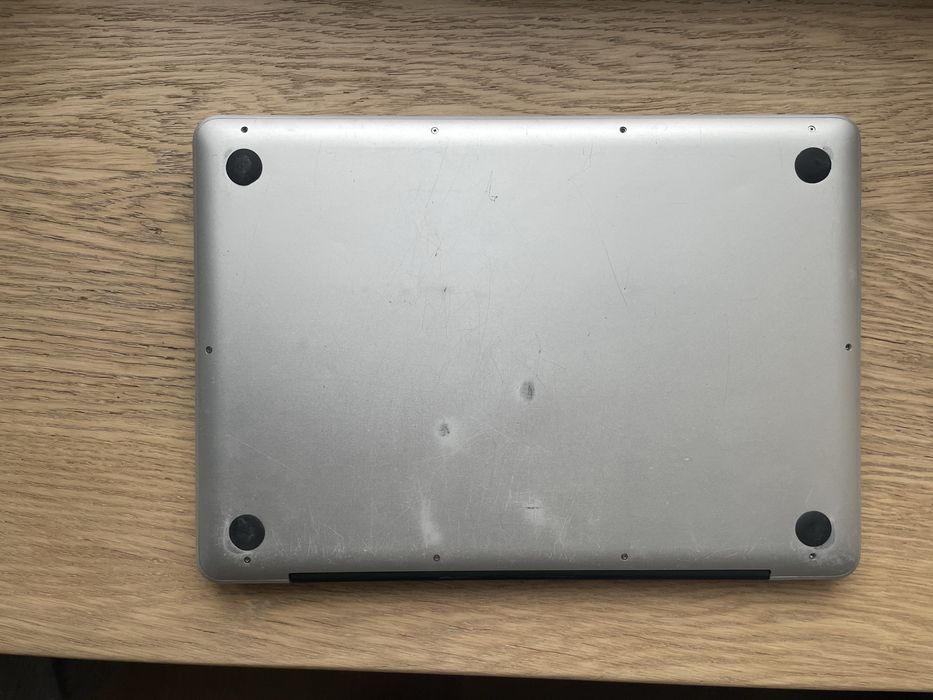 MacBook Pro mid 2010 робочий