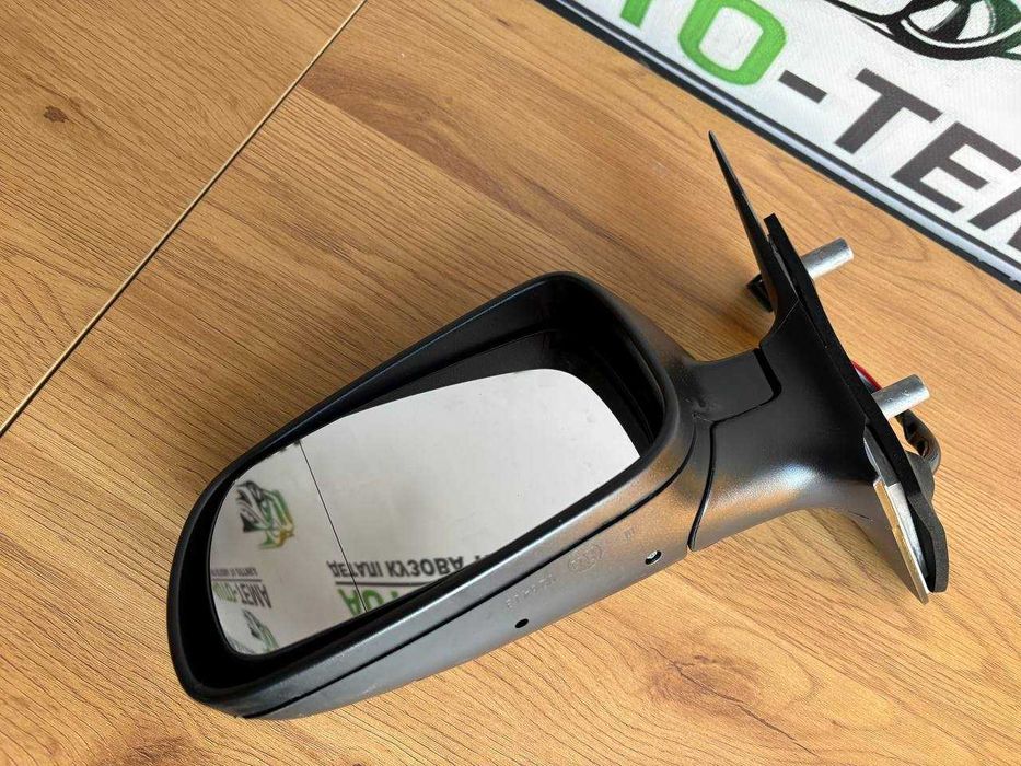 зеркало октавия тур дзеркало Octavia Tour