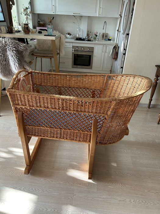 Кроватка детская ротанг