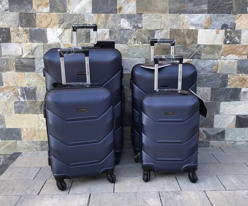 Валіза, Чемодан Хс, С, М, Л , Сумка дорожня Wings Віннс 147