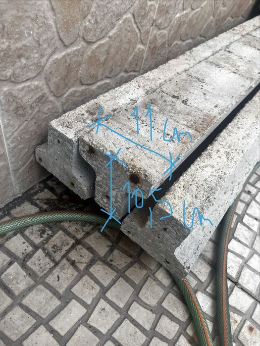 3x Vigotas em betão 1,29m e 1,80m