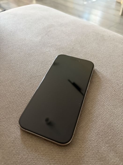 iPhone 16 pro 128