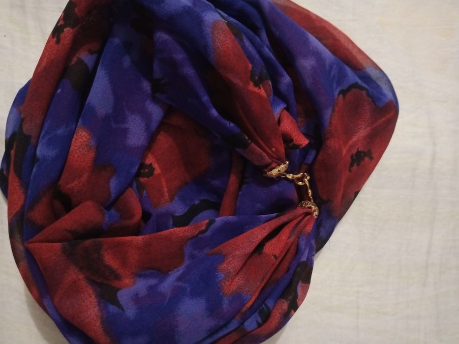 Продам шарф женский