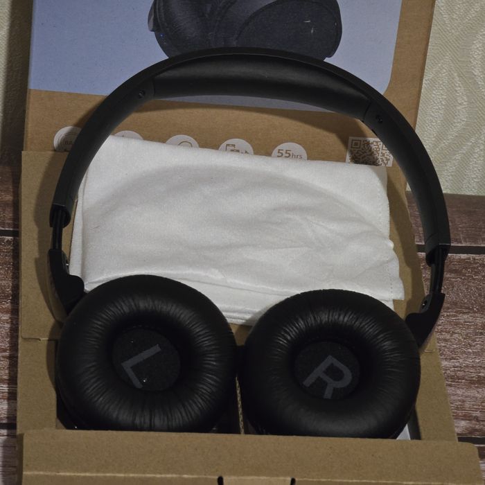 Навушники Philips TAH4209