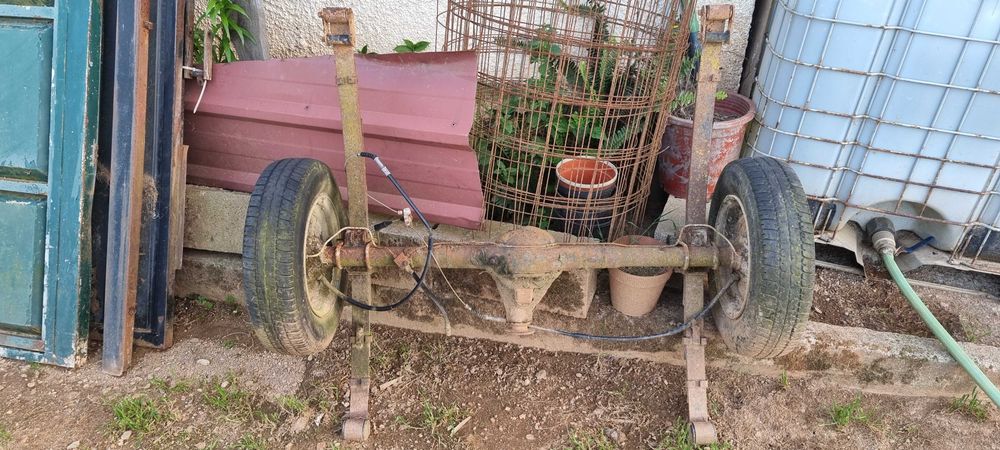 Eixo traseiro Toyota Corolla 1200 de 1977