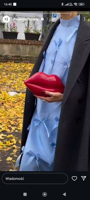Hit torebka usta z łańcuszkiem czarna, srebrna, czerwona