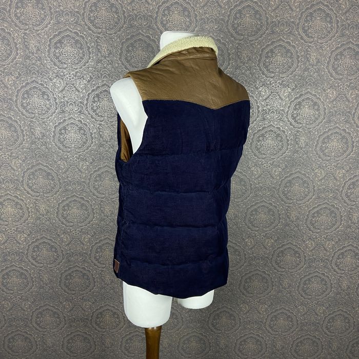 Scotch & Soda — вельветова жилетка на пуху