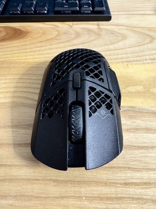 Steelseries aerox 5 wireless беспровідна легка мишка