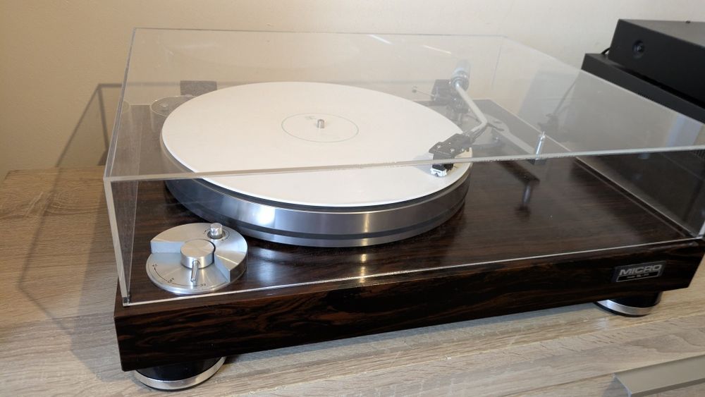 Gramofon Micro Seiki  bl  77