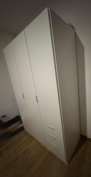 Guarda Roupa Branco