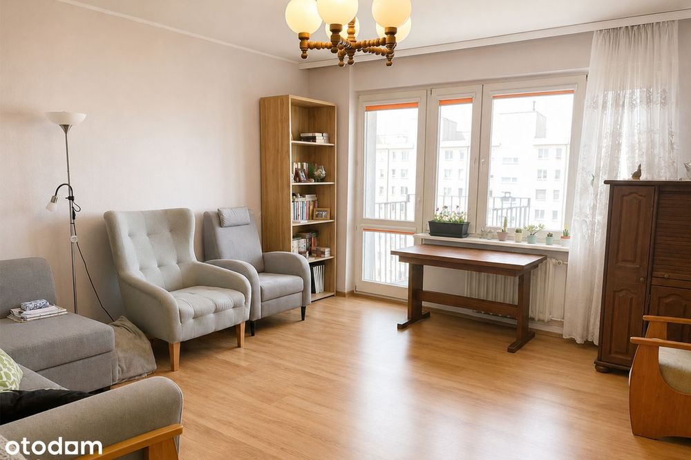 Trzy niezależne pokoje z balkonem i piwnicą