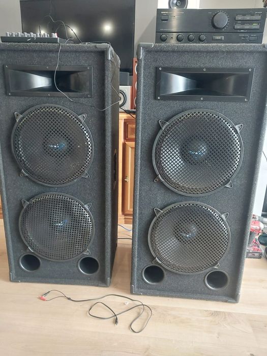 Nagłośnienie dj kolumny estradowe wzmacniacz  mikser Japan