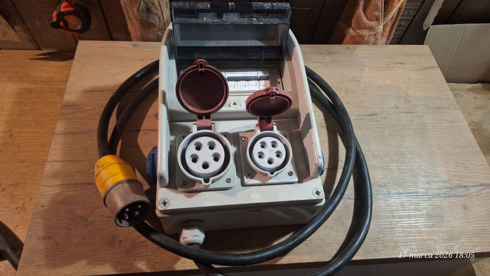 Rozdzielnica Rozdzielnia Skrzynka Elektryczna Budowa