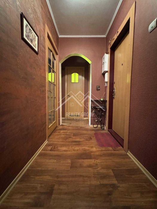 Продаж 3к квартири у центрі міста , вул Українська 5