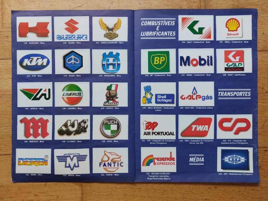 Caderneta de cromos "Onda de marcas" - Completa