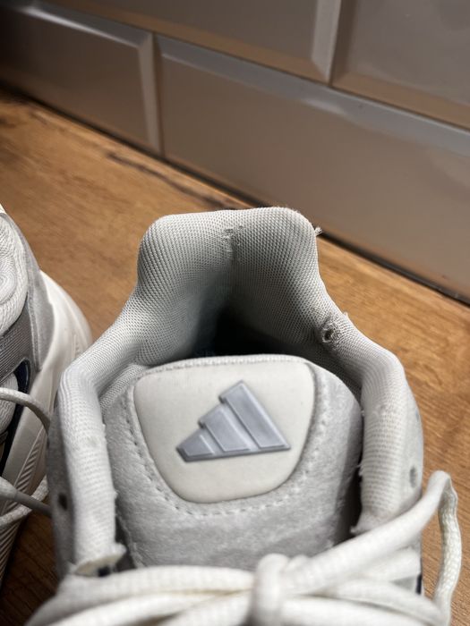 Adidas Originals 90s Runner / Retro Style