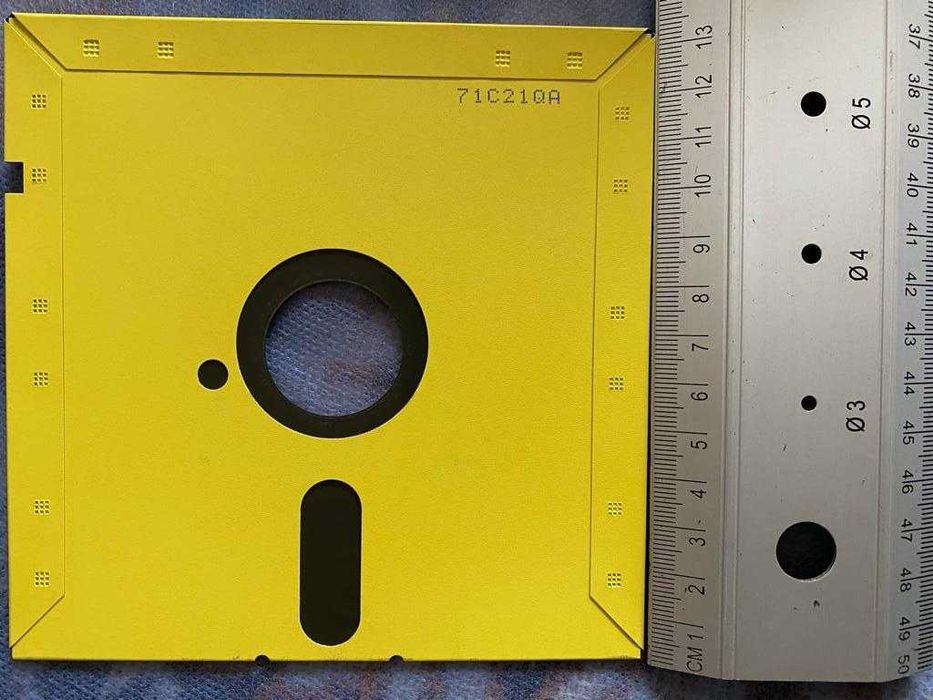 Dyskietki 5,25 CALA od starych komputerów PRL