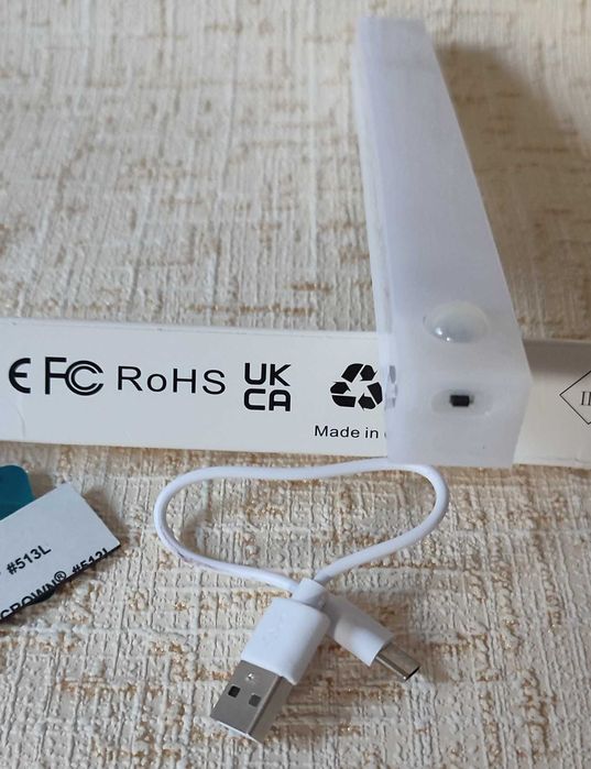 Беспроводной светодиодный ночник с датчиком движения.