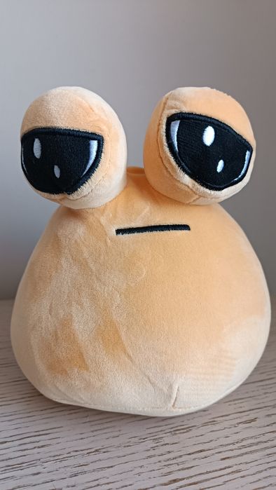 Przytulanka maskotka Pou 22 cm