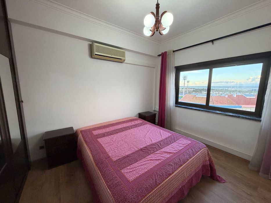 T2 100% mobilado com vista para o rio Tejo, 6º andar com elevador