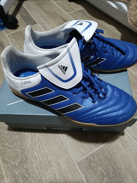 Tênis de futsal, copa. Adidas. Novos. Tamanho 42