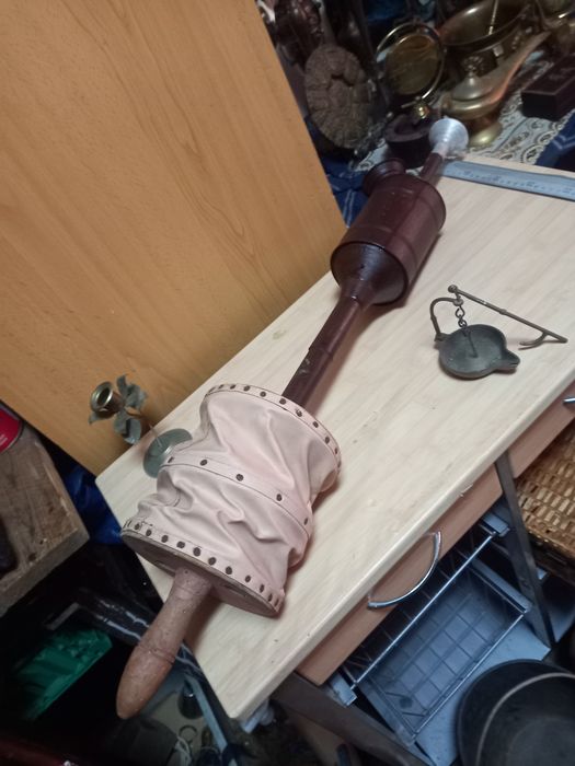 Pulverizador Antigo.