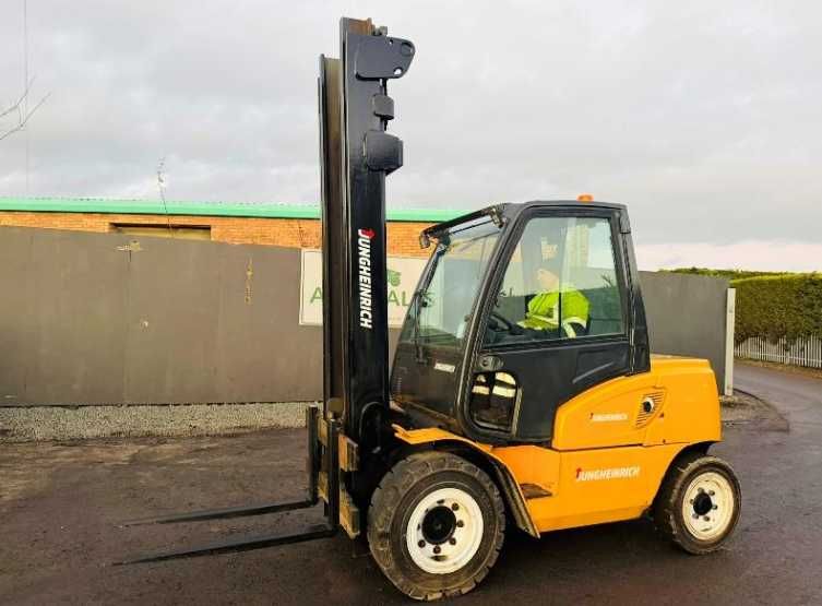 Вилочний навантажувач погрузчик JUNGHEINRICH - 3,5 тони, 4,5 м