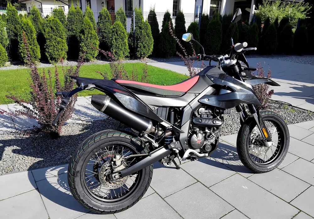 Aprilia SX 125 maj 2024,nowe opony sportowy tłumik, supermoto Kat B