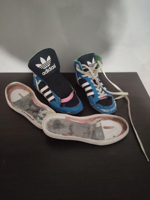 Adidas Jeremy Scott 11/10