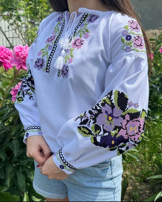 Вишиванка для дівчинки