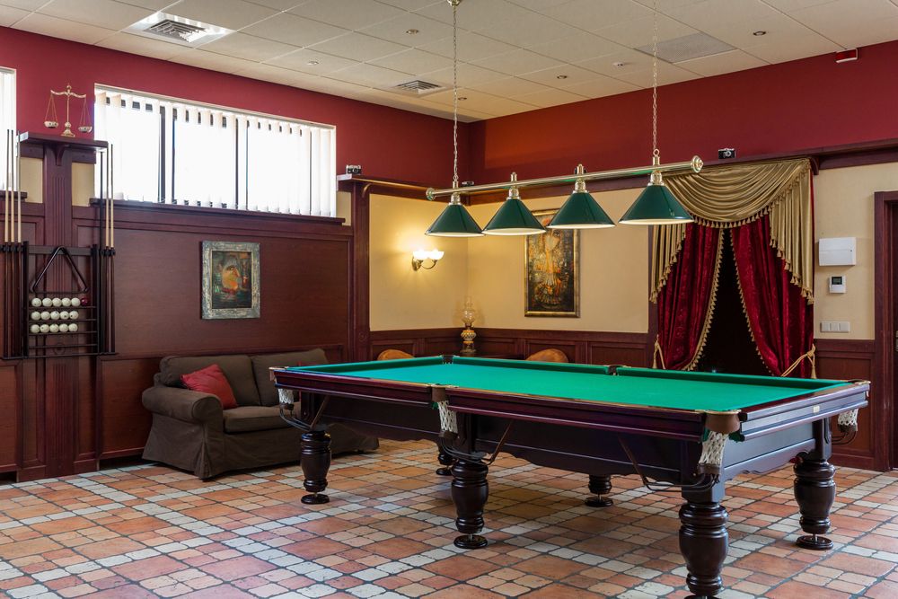 Подобово оренда квартир і таунхаусів з басейном, сауною і більярдом