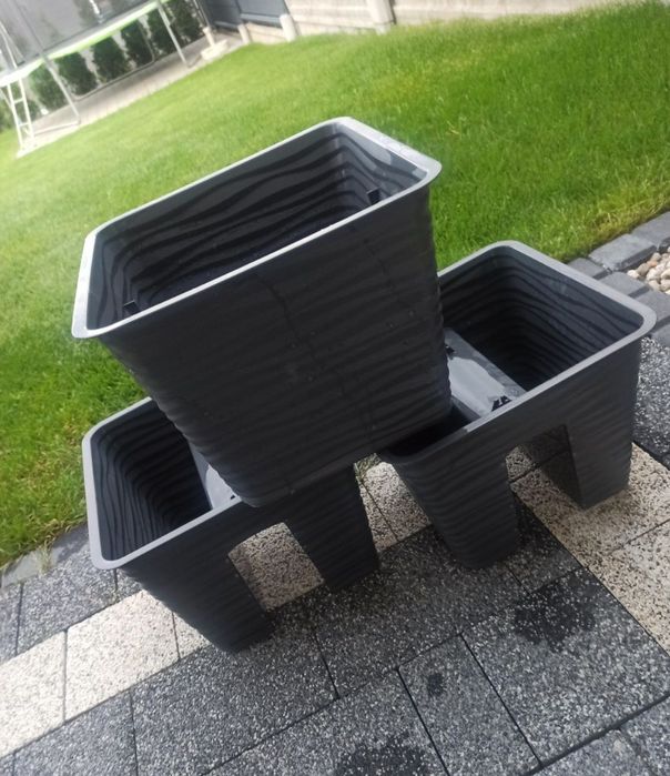 Skrzynka na kwiaty na poręcz 27 cm