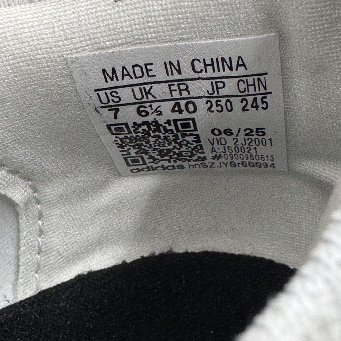 40р.ОРИГІНАЛ 100% Кросівки Adidas Moveboost JS0021