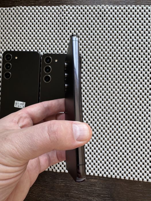 Samsung S23 128 в ідеальному стані Snapdragon