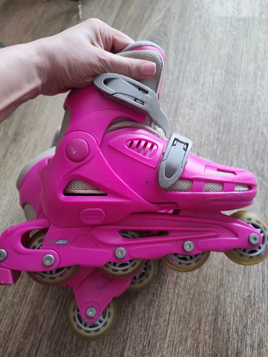 Дитячий одяг для дівчаток