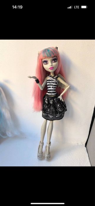 Rochelle Goyle Monster high Рошель