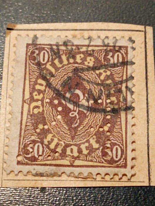 selo 30 mark - serie Postorn	 - Alemanha 1922 - castanho