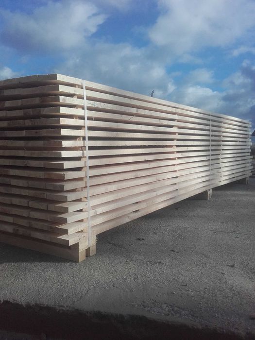 Więźba dachowa /krokwie/łaty/deski